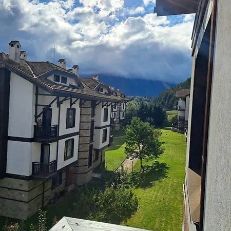 Sun And View Cozy Lejlighed Razlog